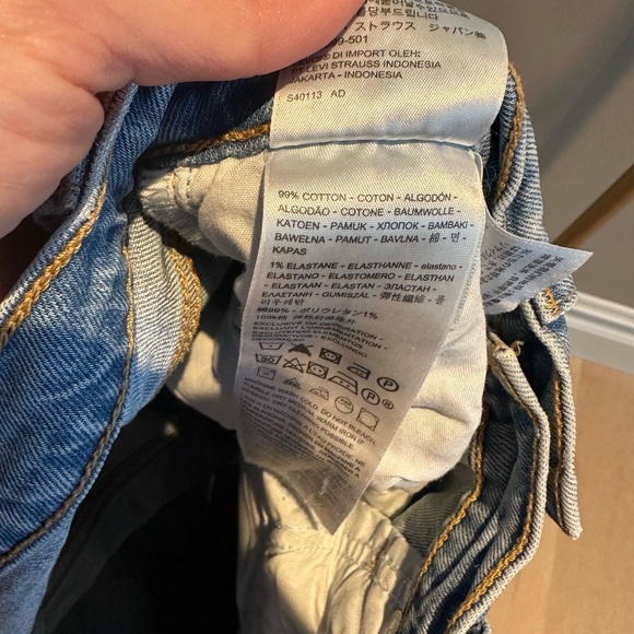 Levi’s Wedgie Straight Jeans – Size 28 - Picture 9 of 9